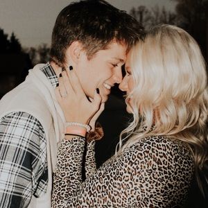 Meet your Posher, Sierra